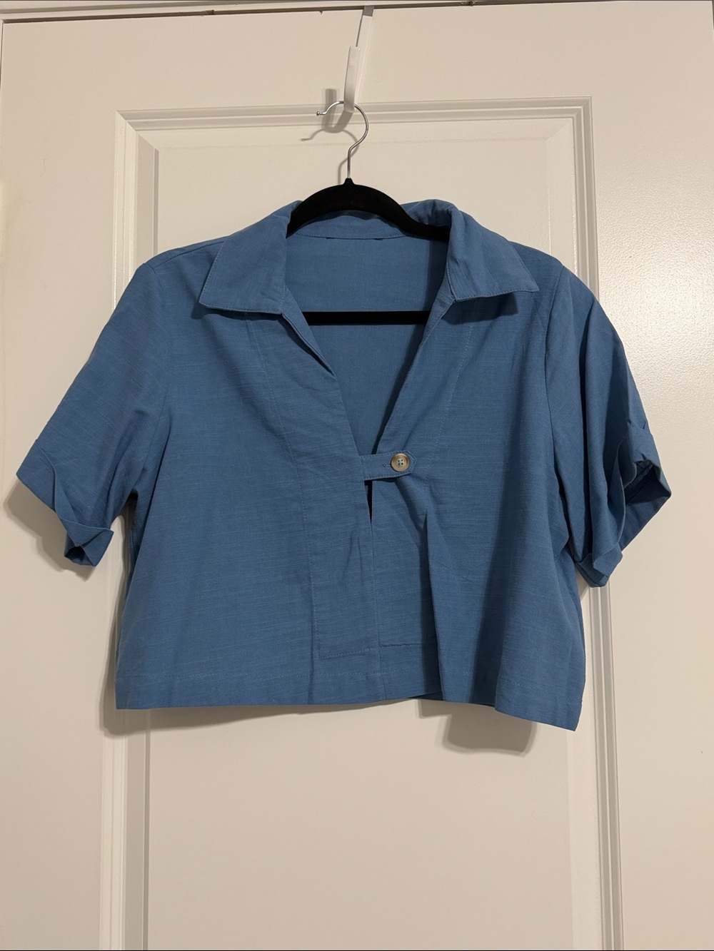 Blue Short-Sleeve Cropped Button Front Top